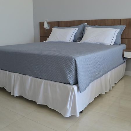 Itacolomi Hotel Picarras Bagian luar foto