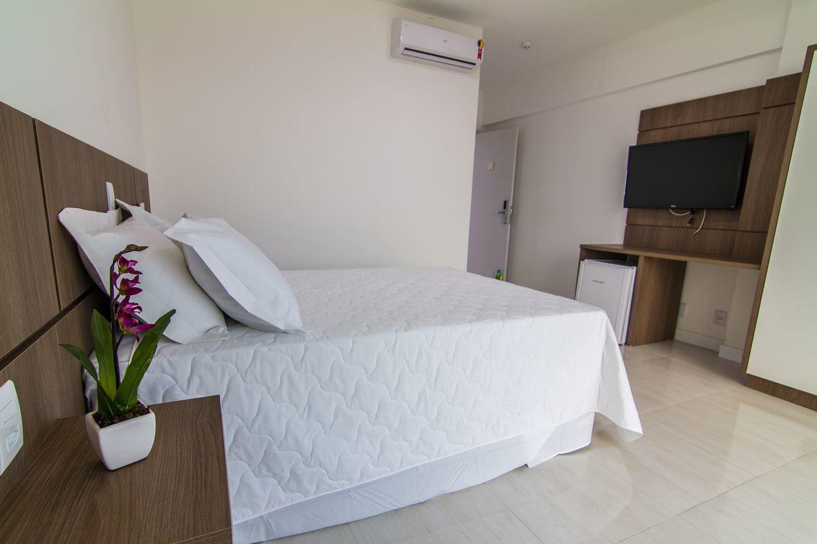 Itacolomi Hotel Picarras Bagian luar foto